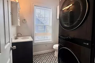 9 Batchelder St, Boston, MA 02125 - Photo 10