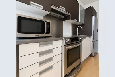 346 Congress St #413, Boston, MA 02210 - Photo 8