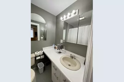 42 W Newton St #3B, Boston, MA 02118 - Photo 8