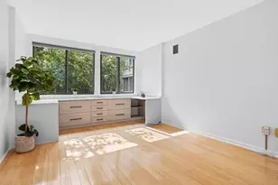 1731 Beacon, Brookline, MA 02445 - Photo 8