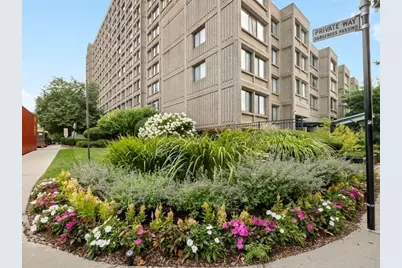 1731 Beacon #202, Brookline, MA 02445 - Photo 12