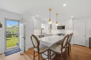 40 Salisbury St, Fall River, MA 02724 - Photo 8