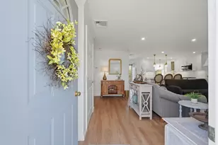 40 Salisbury St, Fall River, MA 02724 - Photo 2