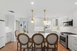 40 Salisbury St, Fall River, MA 02724 - Photo 12