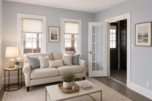 1 Greenleaf Pl, Melrose, MA 02176 - Photo 4