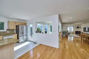 22 Algonquin Trail, Ashland, MA 01721 - Photo 10