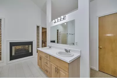 22 Algonquin Trl #22, Ashland, MA 01721 - Photo 22