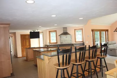 38 Bayberry Dr, Westport, MA 02790 - Photo 14