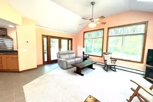 38 Bayberry Dr, Westport, MA 02790 - Photo 20