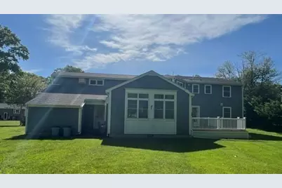 38 Bayberry Dr, Westport, MA 02790 - Photo 4