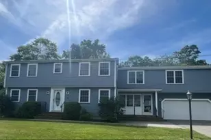 38 Bayberry Dr, Westport, MA 02790 - Photo 2