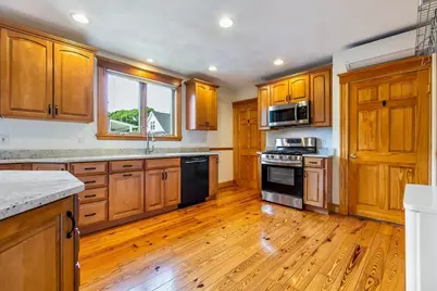 38-40 Cherry St, Medford, MA 02155 - Photo 6