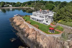 17 Crowninshield Rd, Marblehead, MA 01945 - Photo 40