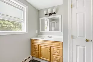 551 Pleasant St, Weymouth, MA 02190 - Photo 24