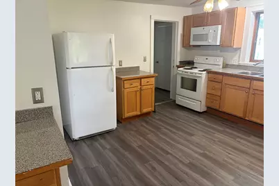 21-23 Carew St, South Hadley, MA 01075 - Photo 6