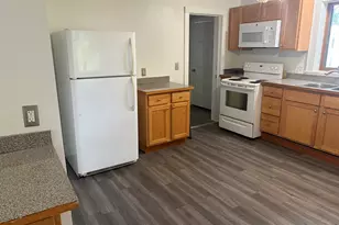 21-23 Carew St, South Hadley, MA 01075 - Photo 6
