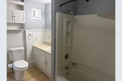 21-23 Carew St, South Hadley, MA 01075 - Photo 10
