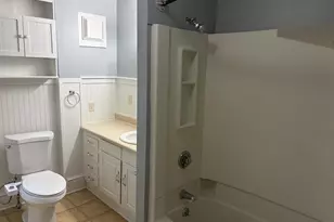21-23 Carew St, South Hadley, MA 01075 - Photo 10