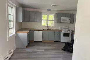21-23 Carew St, South Hadley, MA 01075 - Photo 14