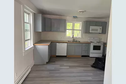 21-23 Carew St, South Hadley, MA 01075 - Photo 14