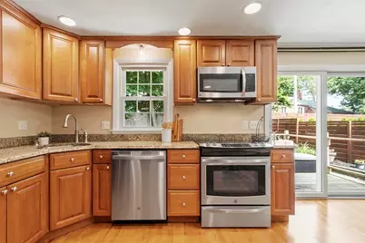 283 Florence Ave, Arlington, MA 02476 - Photo 8