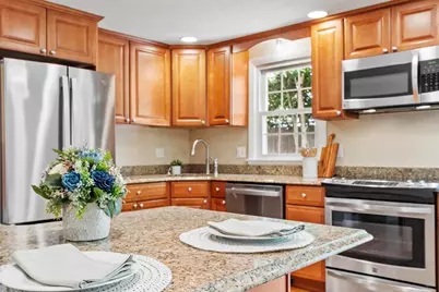283 Florence Ave, Arlington, MA 02476 - Photo 10