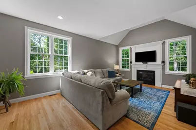 26 Hutchins St, Shrewsbury, MA 01545 - Photo 12