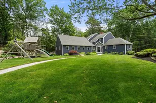 21 Forest Ln, Manchester by the Sea, MA 01944 - Photo 4