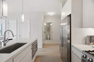 45 W 3rd St, Boston, MA 02127 - Photo 4