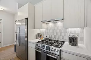 45 W 3rd St, Boston, MA 02127 - Photo 4