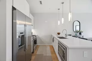 45 W 3rd St, Boston, MA 02127 - Photo 2