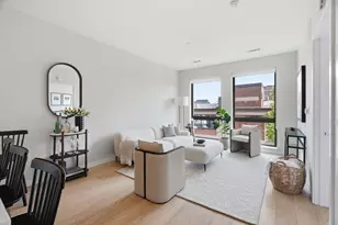 45 W 3rd St, Boston, MA 02127 - Photo 8