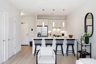 45 W 3rd St, Boston, MA 02127 - Photo 2