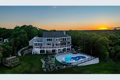 9 Clare Rd, Plymouth, MA 02360 - Photo 2