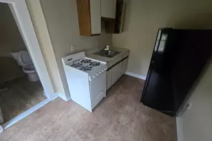 162 Woodlawn Ave, Pittsfield, MA 01201 - Photo 20