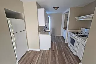 12 Franklin Ave, Westfield, MA 01085 - Photo 14