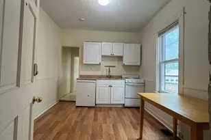 2534 Massachusetts Ave, Cambridge, MA 02140 - Photo 2