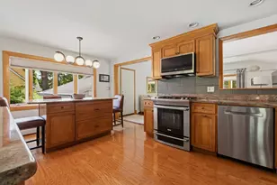 31 Charme Rd, Billerica, MA 01821 - Photo 4
