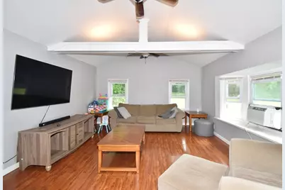 338 Wilbraham Rd, Hampden, MA 01036 - Photo 8