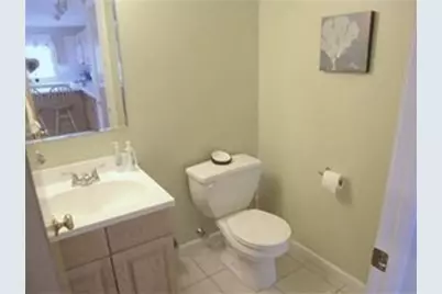 421 Captain Eames Cir #421, Ashland, MA 01721 - Photo 8