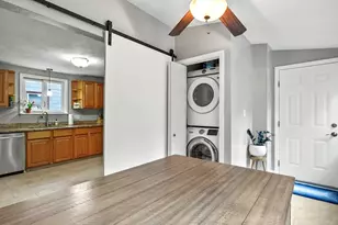 72 Aborn St, Peabody, MA 01960 - Photo 10