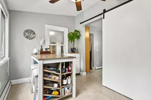 72 Aborn St, Peabody, MA 01960 - Photo 8