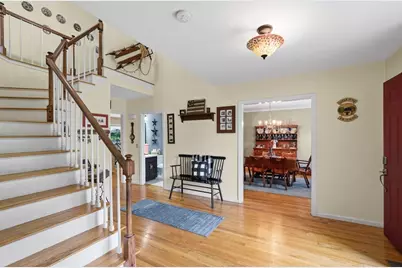 23 Brooks Xing, West Boylston, MA 01583 - Photo 2