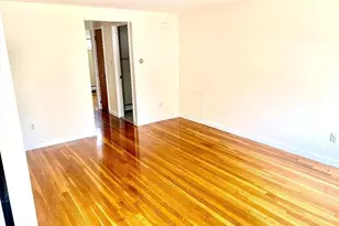 124 Salem St, Wakefield, MA 01880 - Photo 4