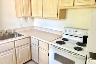 124 Salem St, Wakefield, MA 01880 - Photo 6