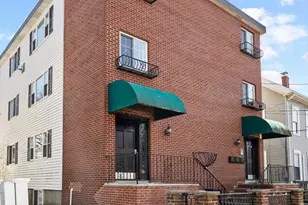 24 Glen St, Somerville, MA 02145 - Photo 2