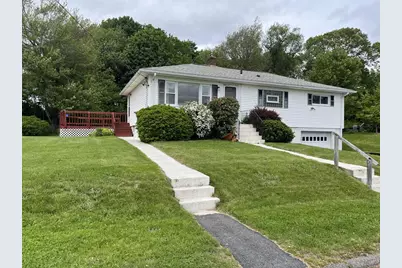 32 Harriet Ave, Shrewsbury, MA 01545 - Photo 2