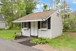 86 Lakeview Ave, Taunton, MA 02780 - Photo 36