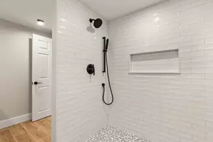 86 Lakeview Ave, Taunton, MA 02780 - Photo 22