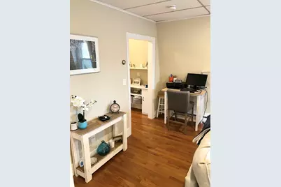 154 Central St #10, Somerville, MA 02145 - Photo 10